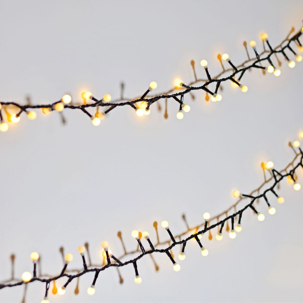 Mini Warm White Berry String Lights with Timer - 12 Metres String Lights Lyyt