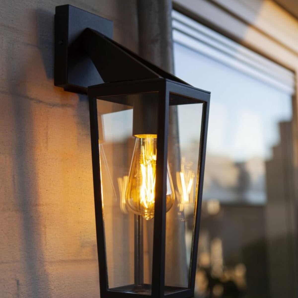 Pine Wall Light - Matt Black Wall Lights Lutec
