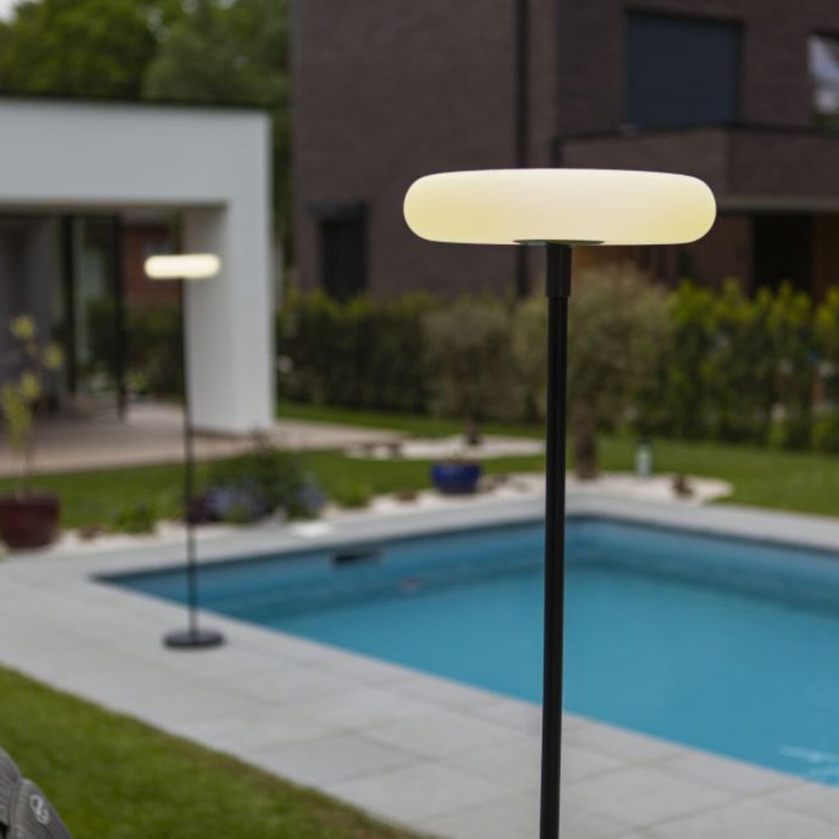 Pops Solar Portable Post - Matt Black Solar Lights Lutec