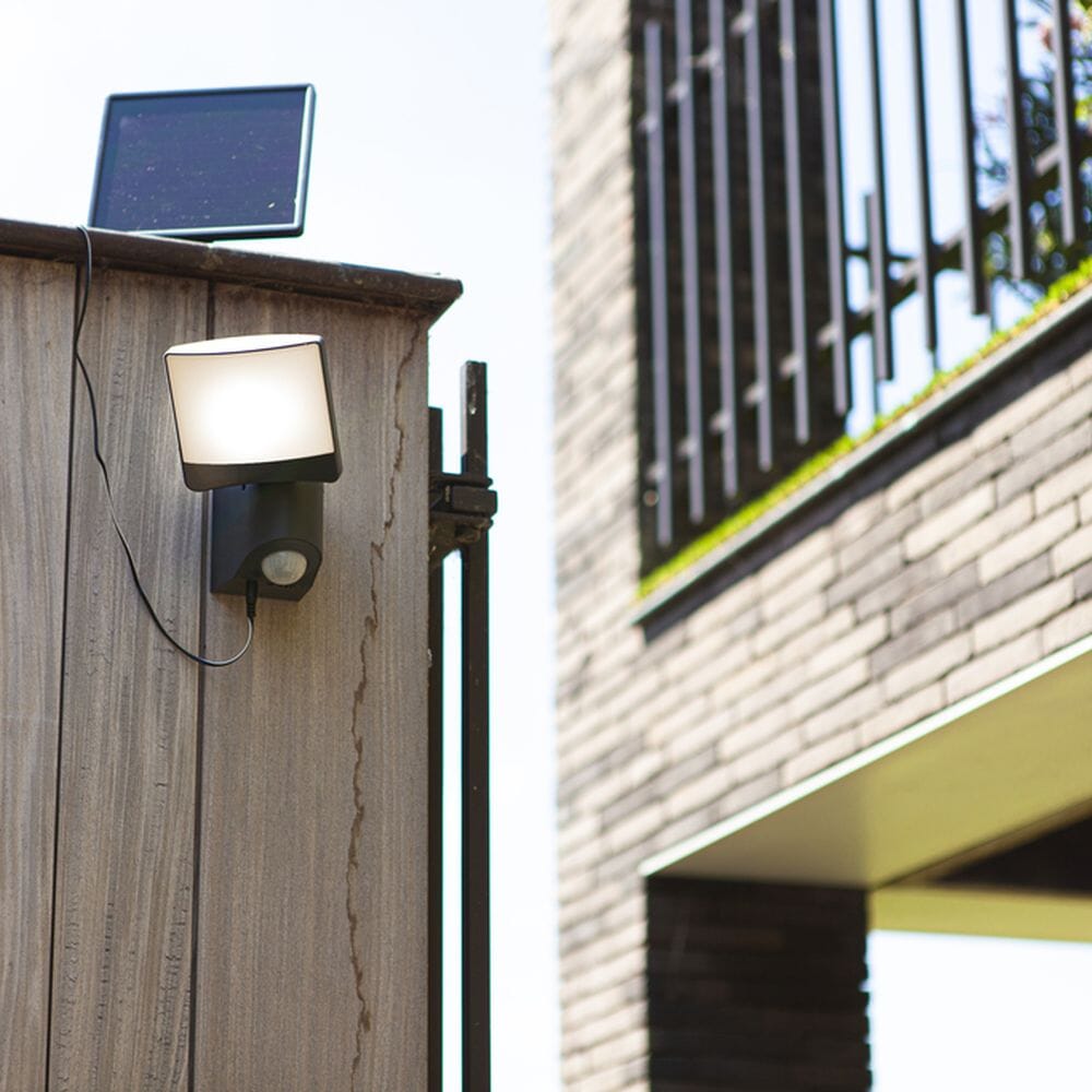Sunshine Integrated LED Solar Light with PIR Sensor + Solar Panel - Dark Grey Solar Lights Lutec 